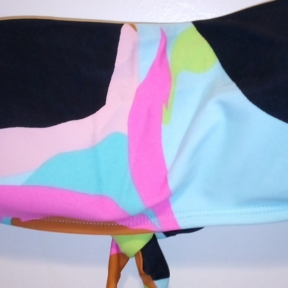 Hula Honey Multi-Color Abstract Padded Bikini Top - Size XS - Picture 2 of 9
